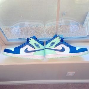 Jorden 1 mid mint